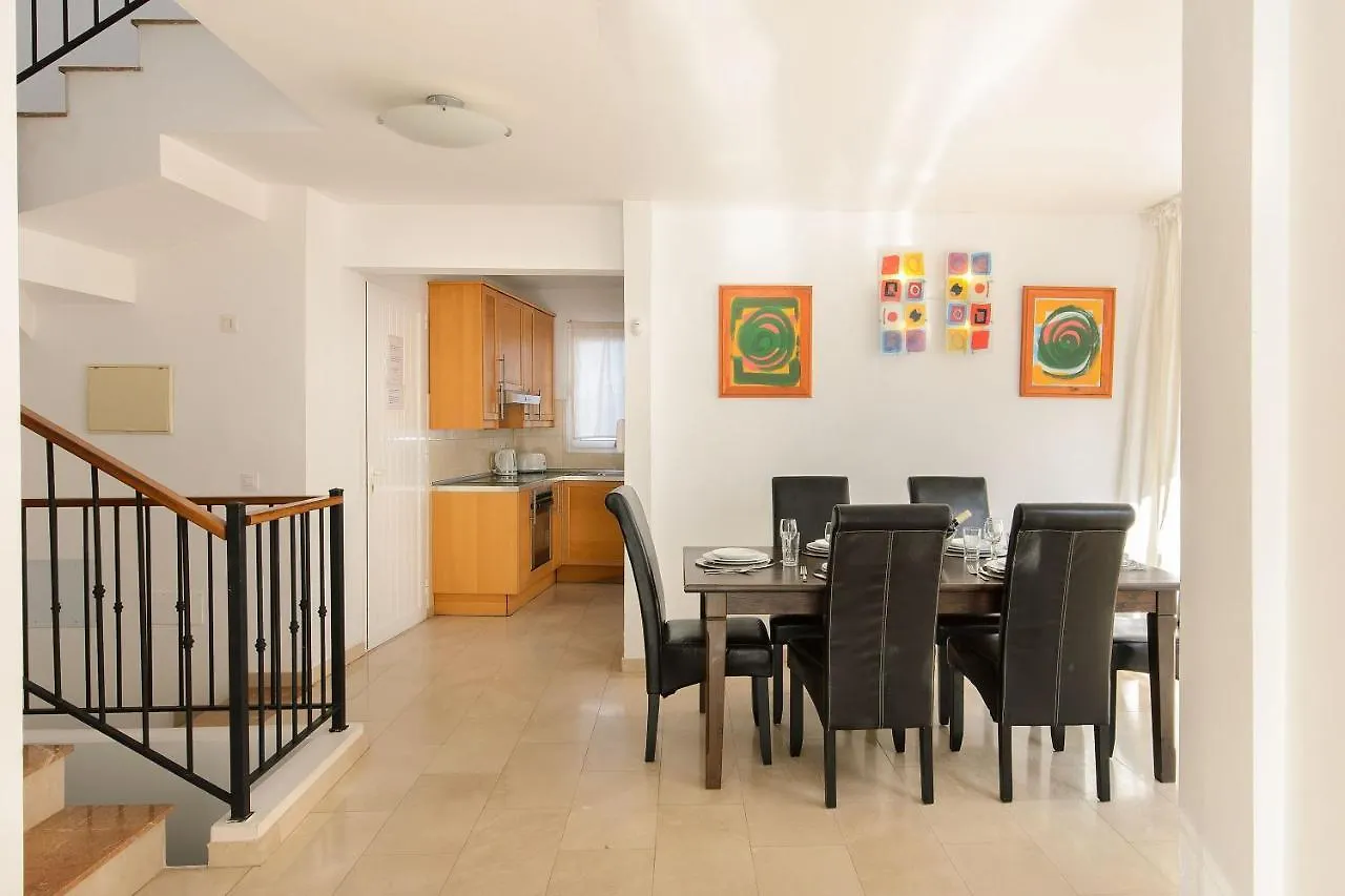 Luis III Villa Puerto del Carmen