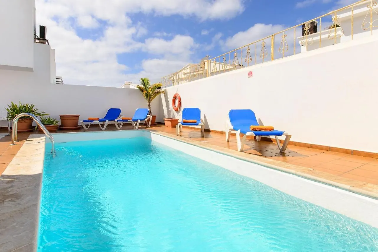 Luis III Villa Puerto del Carmen  Puerto del Carmen (Lanzarote)